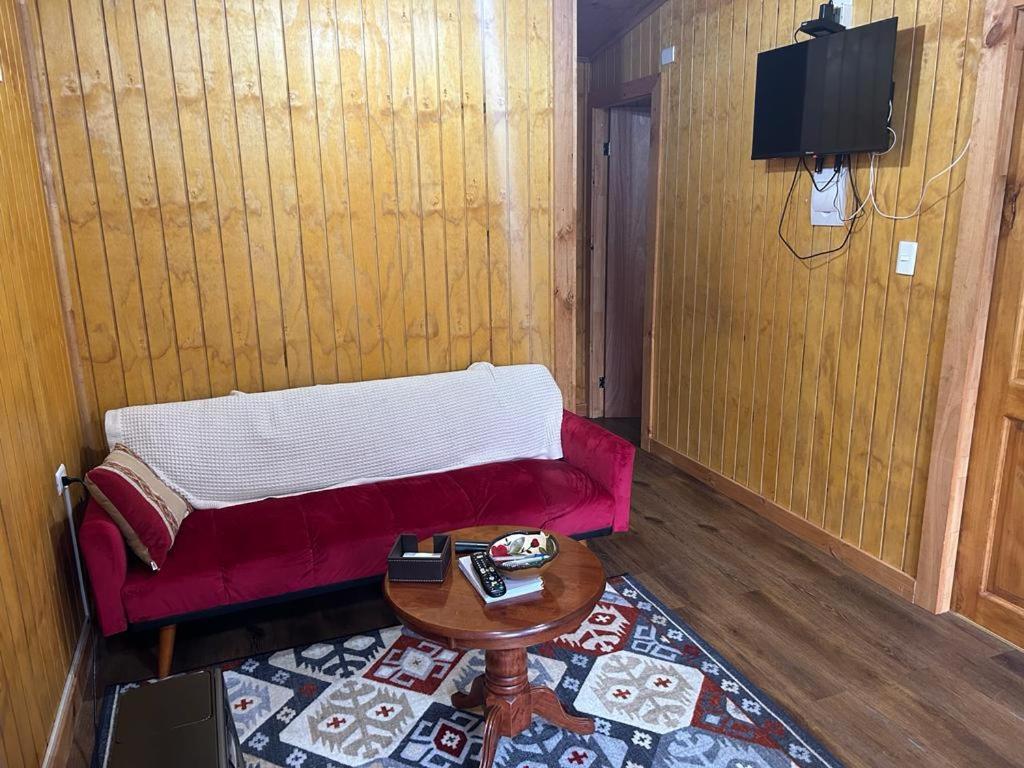 Cabanas El Manzano Coyhaique Εξωτερικό φωτογραφία